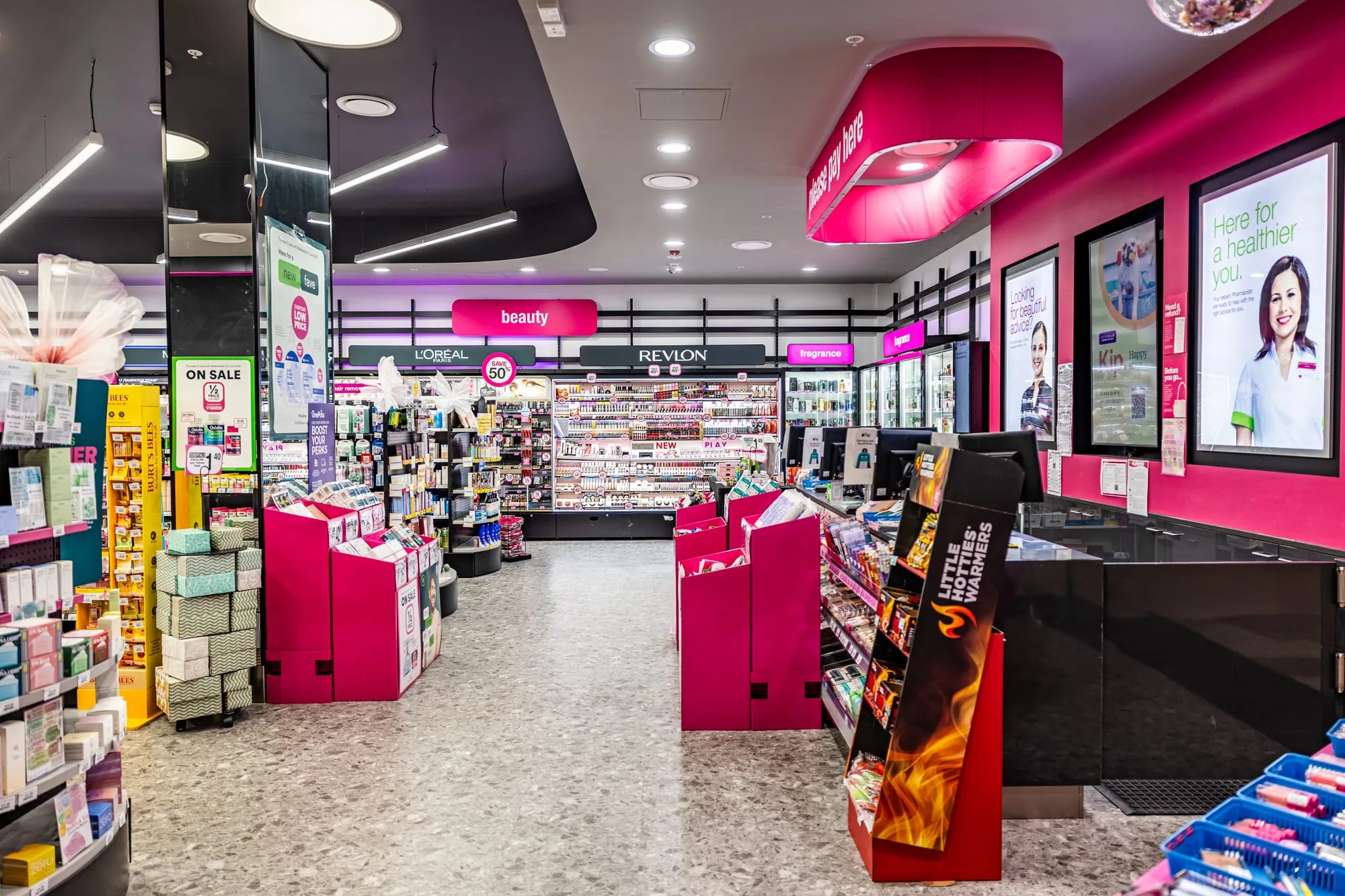 Pay Here counter and beauty display
